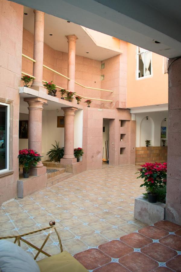 Hotel Alameda Maravatío מראה חיצוני תמונה