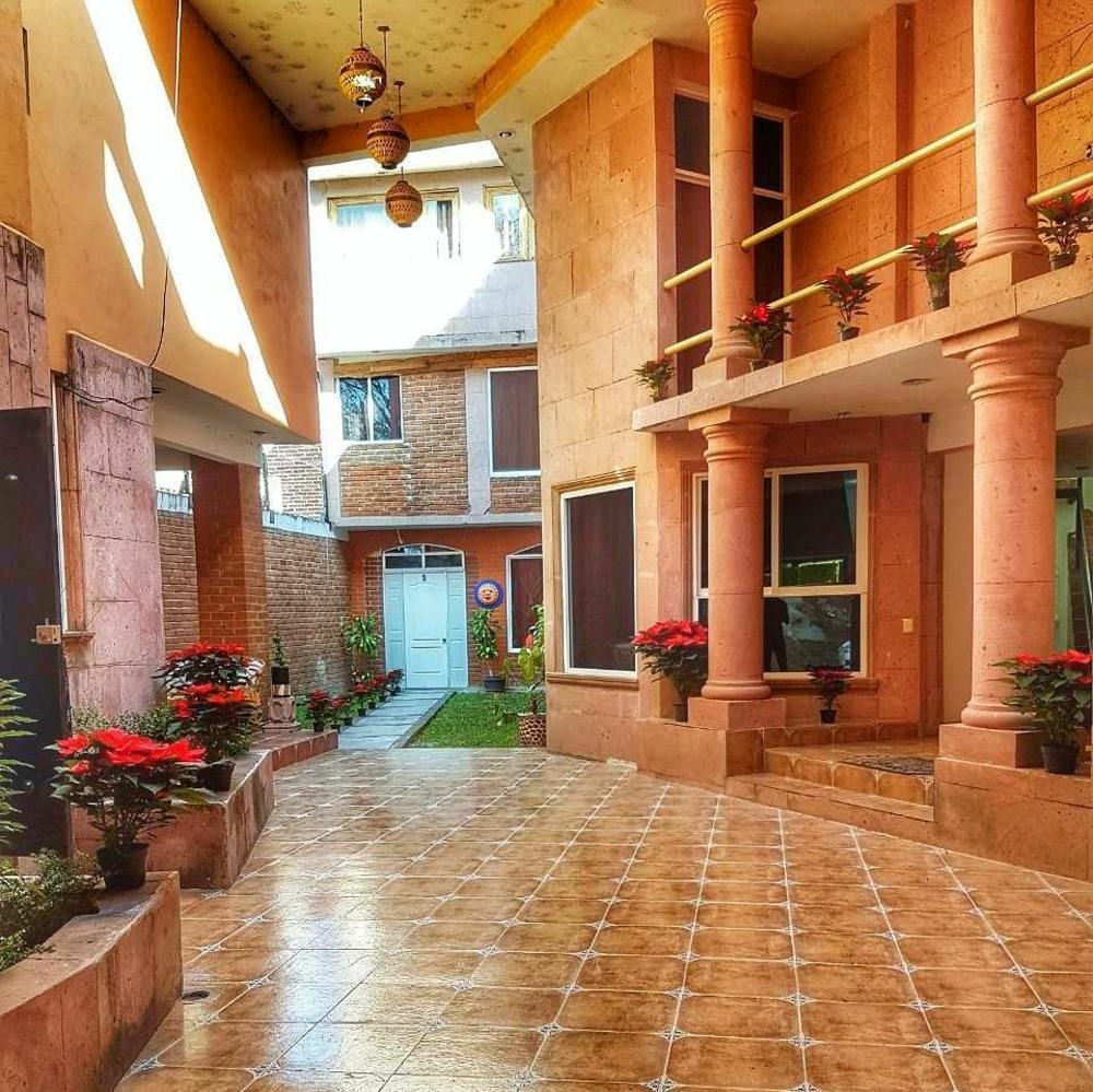 Hotel Alameda Maravatío מראה חיצוני תמונה