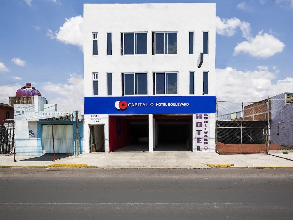 Hotel Alameda Maravatío מראה חיצוני תמונה